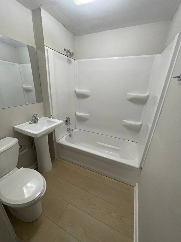Apartment for rent at 1322 S 24 St #3, Omaha, NE 68108