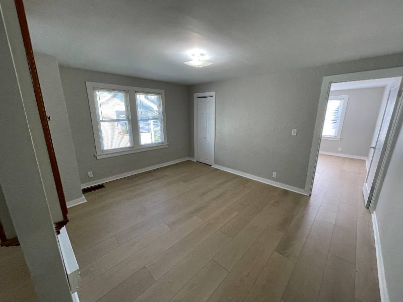 Apartment for rent at 1322 S 24 St #3, Omaha, NE 68108