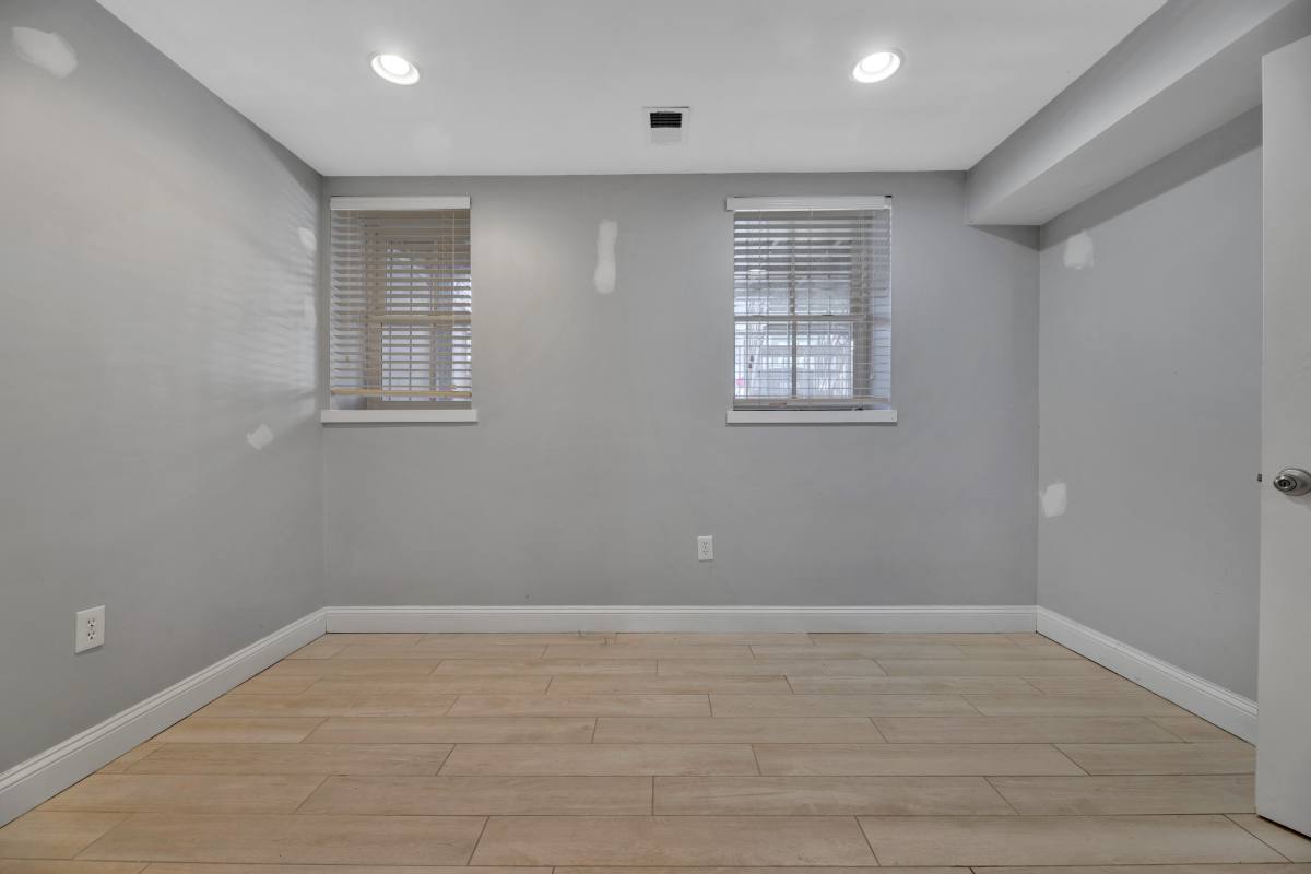 Condo for rent at 3118 13th St NW #1, Washington, DC 20010