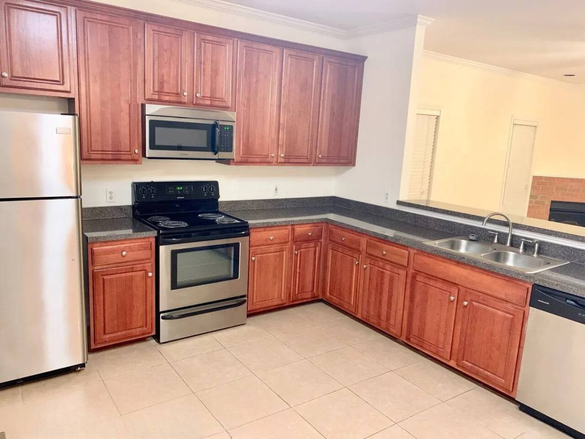 House for rent at 1814 Ed Temple Blvd, Nashville, TN 37208