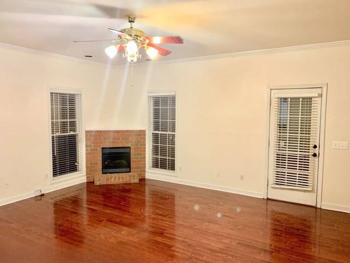 House for rent at 1814 Ed Temple Blvd, Nashville, TN 37208