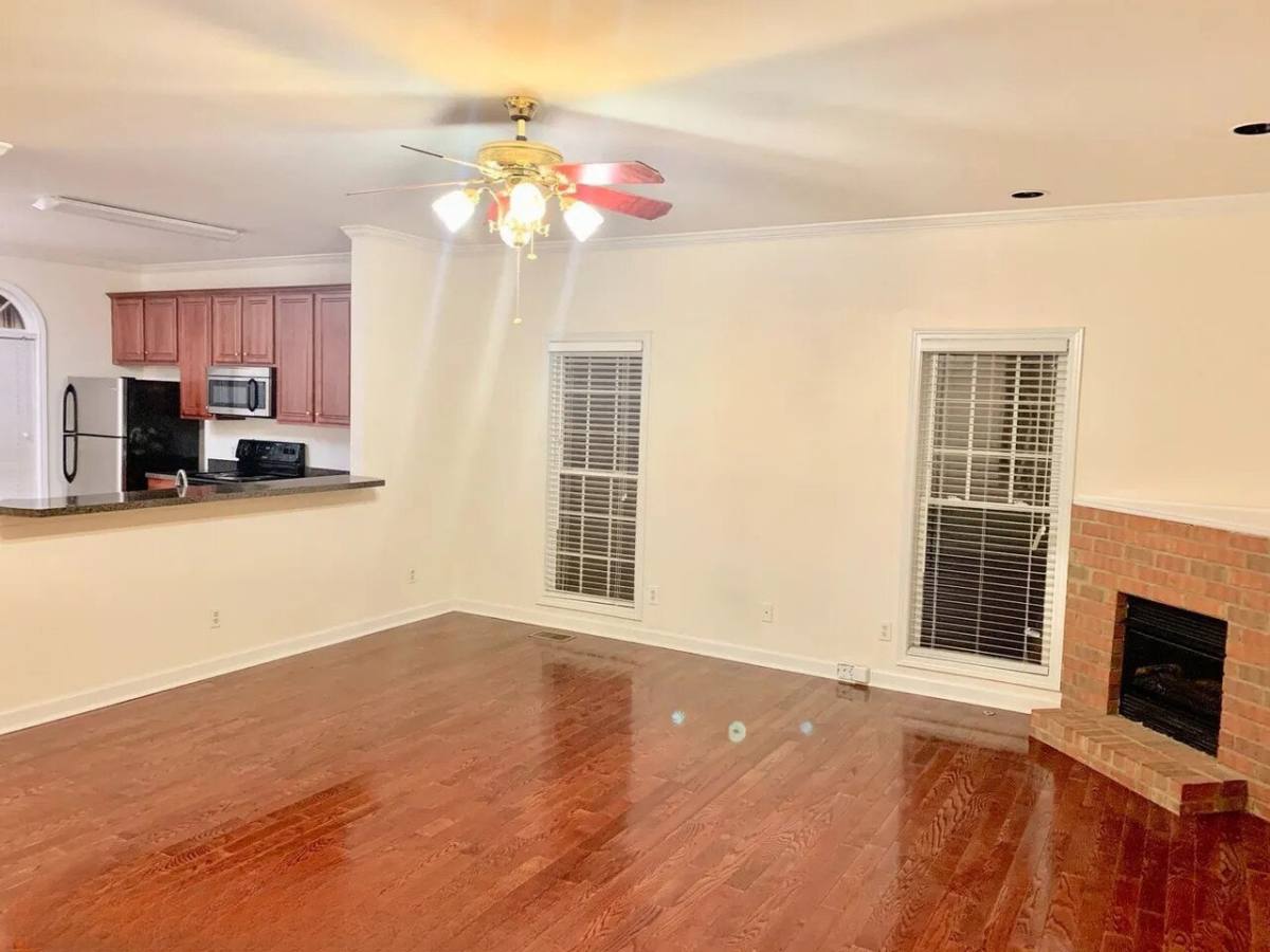 House for rent at 1814 Ed Temple Blvd, Nashville, TN 37208