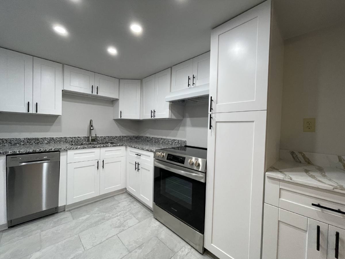 Apartment for rent at 4906 Victoria Dr #103, Cape Coral, FL 33904