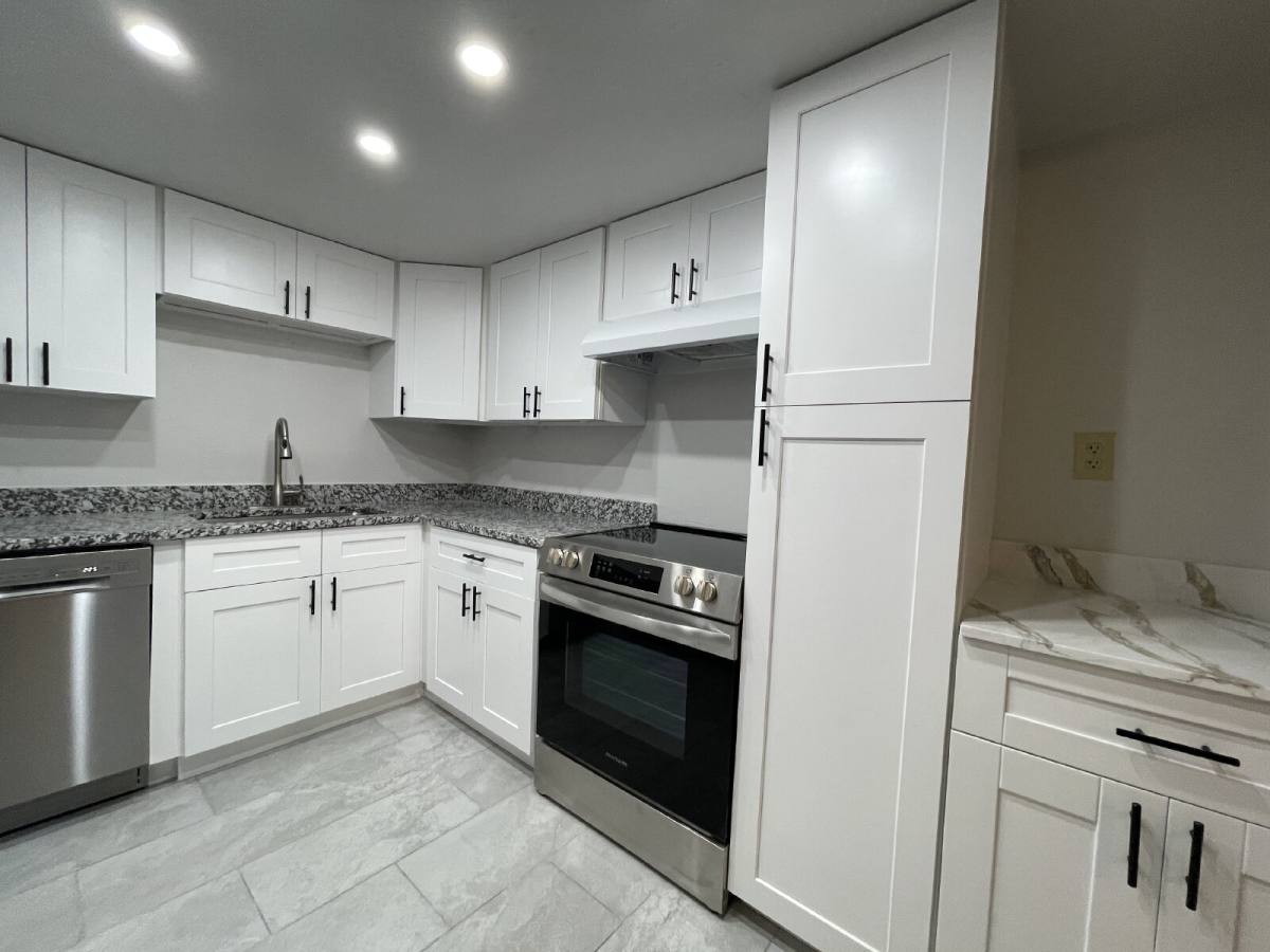 Apartment for rent at 4906 Victoria Dr #103, Cape Coral, FL 33904