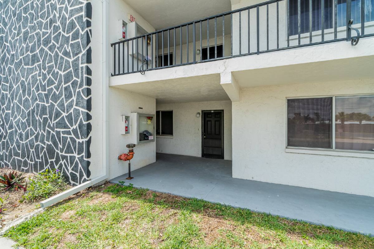 Apartment for rent at 4906 Victoria Dr #103, Cape Coral, FL 33904