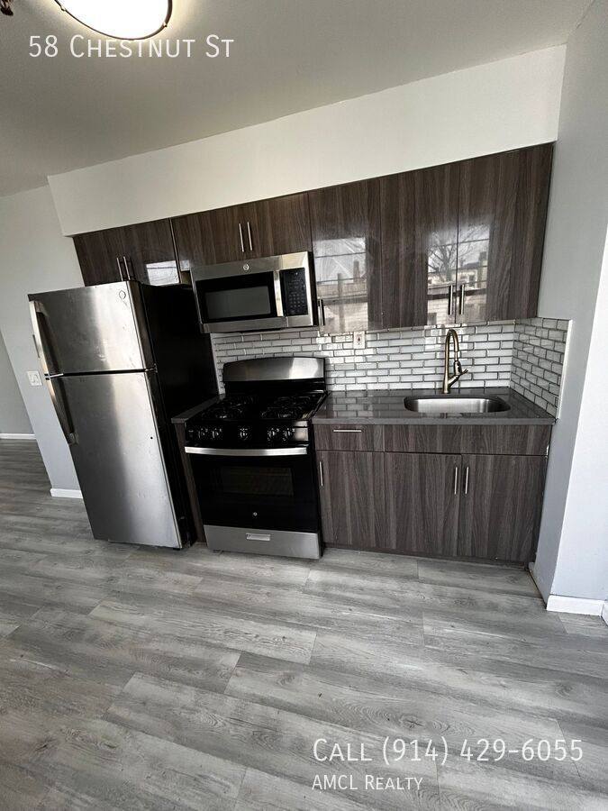 Apartment for rent at 58 Chestnut St, Yonkers, NY 10701
