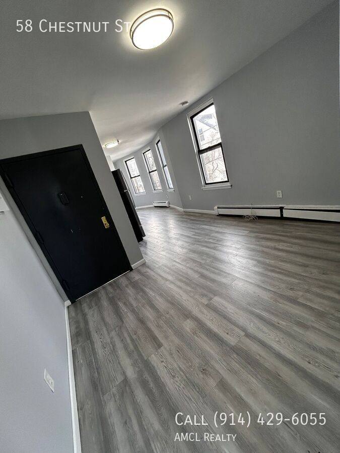 Apartment for rent at 58 Chestnut St, Yonkers, NY 10701