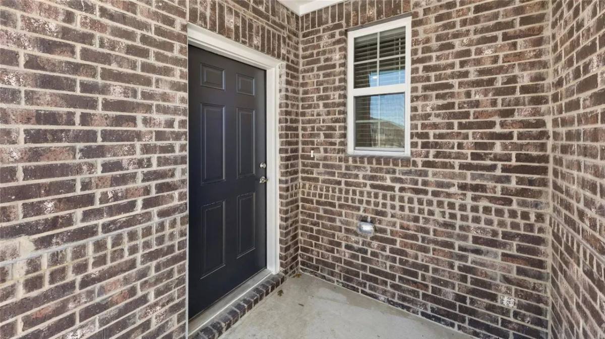 Townhouse for rent at 2820 Percheron Dr, Mesquite, TX 75150
