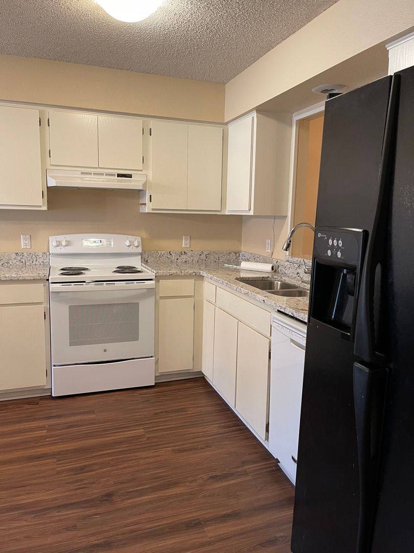 Townhouse for rent at 17 Lindsay Lane, Hot Springs Village, AR 71909