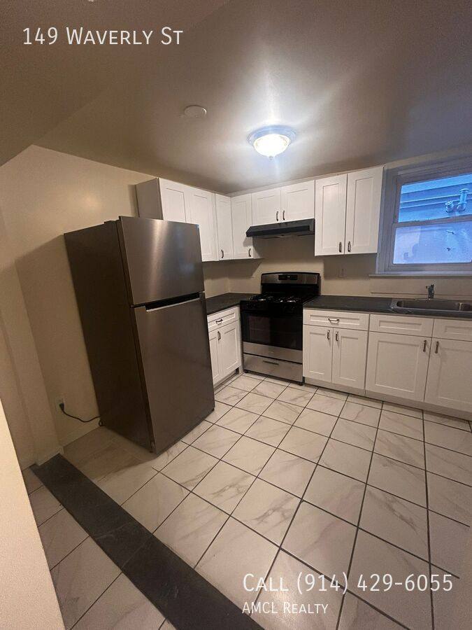 Apartment for rent at 149 Waverly St, Yonkers, NY 10701