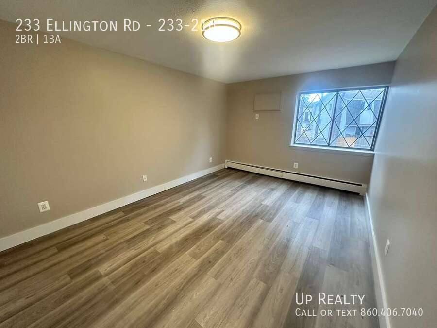 Apartment for rent at 233 Ellington Rd #216, East Hartford, CT 06108