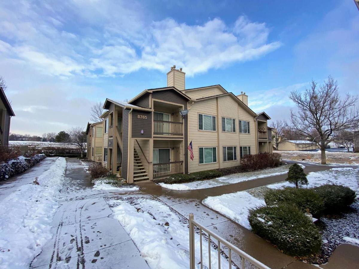 Condo for rent at 8765 W Berry Ave #101, Littleton, CO 80123
