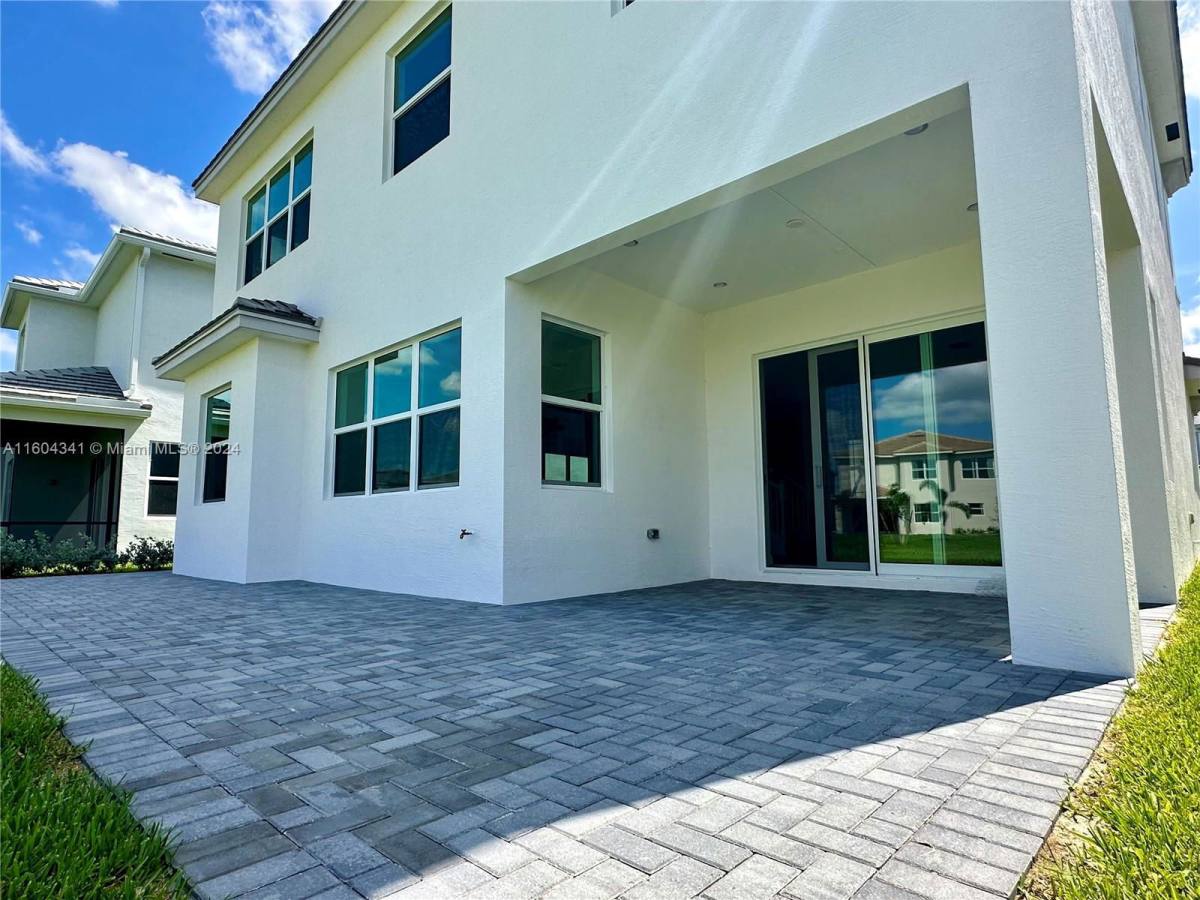 House for rent at 5461 Empire Dr, Loxahatchee, FL 33470