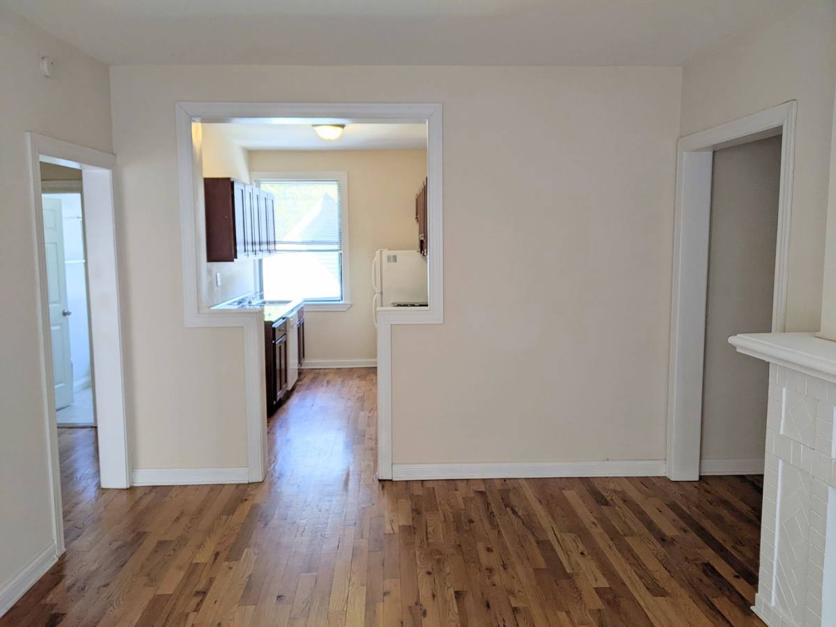 Apartment for rent at 1313 Oak Ave #J1, Evanston, IL 60201