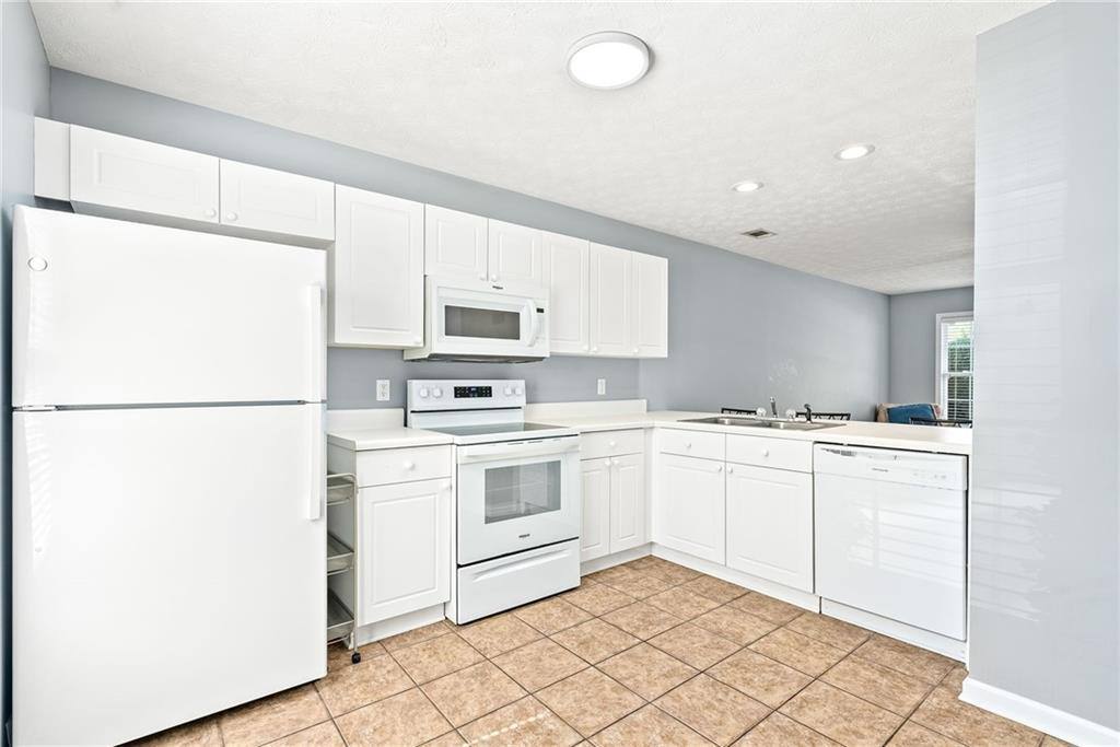 Townhouse for rent at 1477 N Donahue Dr Crossing -502, Auburn, AL 36830