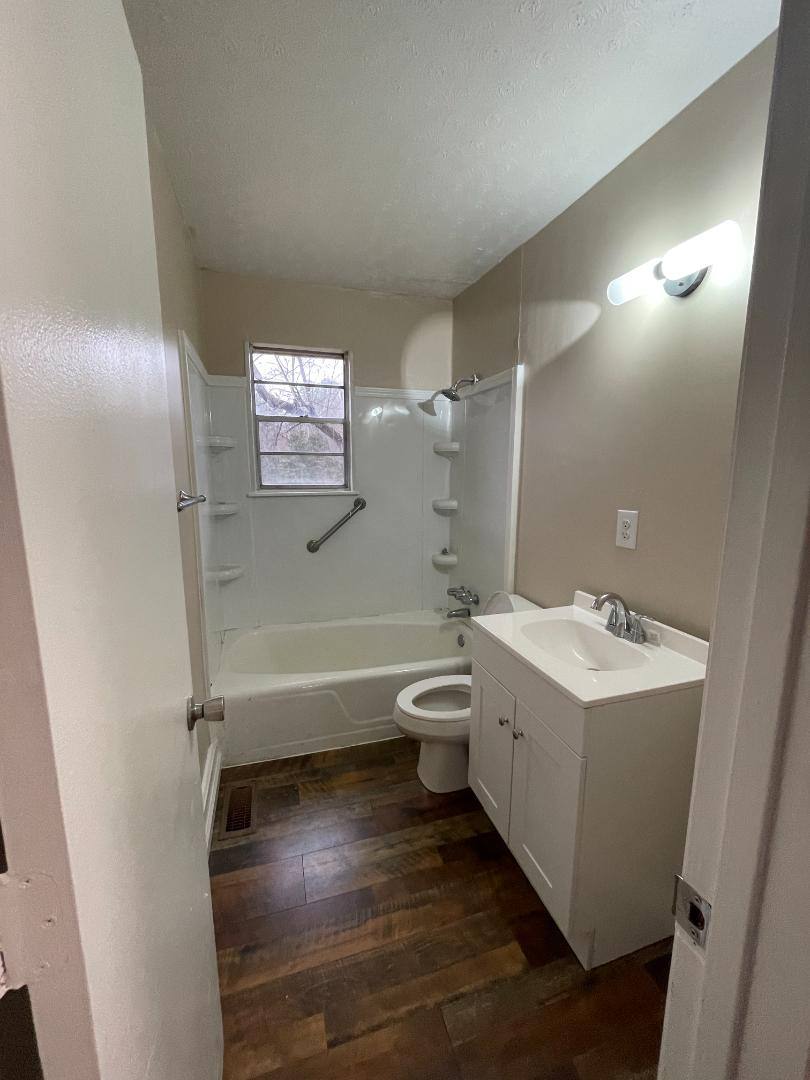 House for rent at 2016 Barker Blvd #2016 Boulevar, Shelby, NC 28152