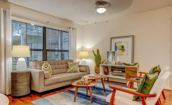 Apartment for rent at 3000 Greenridge Dr, Houston, TX 77057