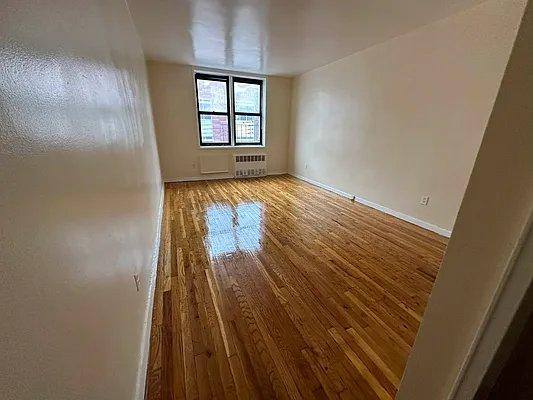 Apartment for rent at 6300 Riverdale Ave #4A, Bronx, NY 10471