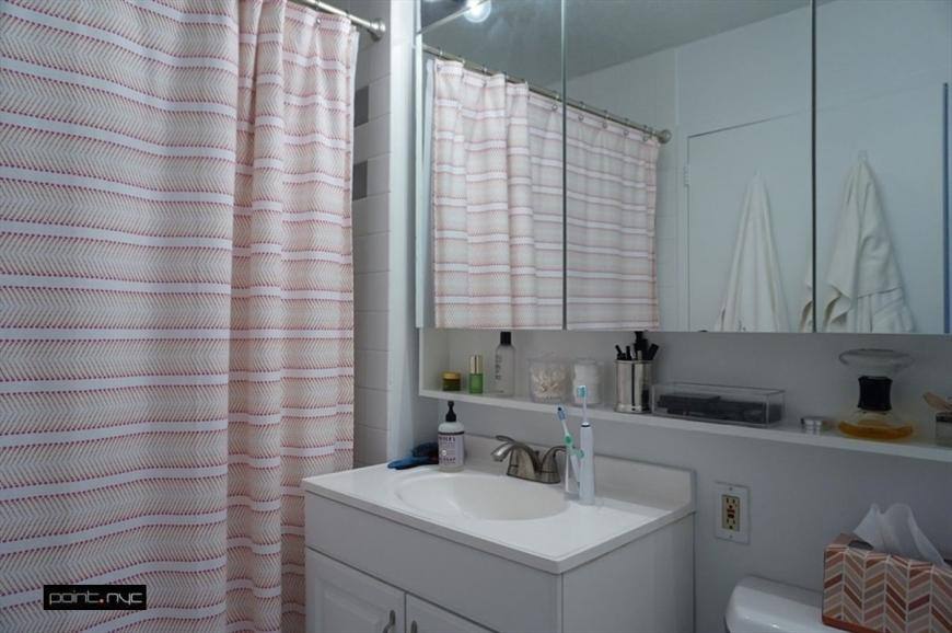 Apartment for rent at 210 W #17, New York, NY 10011