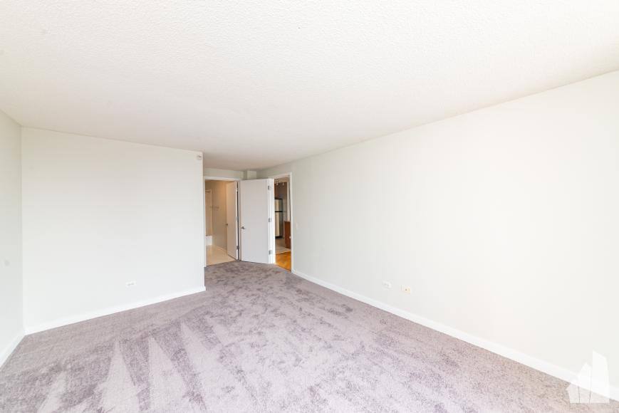 Apartment for rent at 545 N Dearborn #1611, Chicago, IL 60654