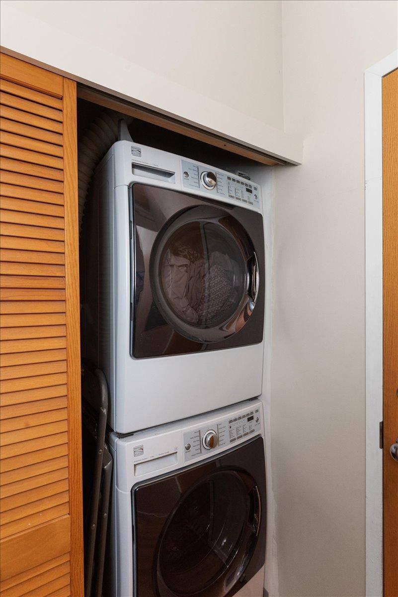 Apartment for rent at 2333 W Saint Paul Ave #315, Chicago, IL 60647