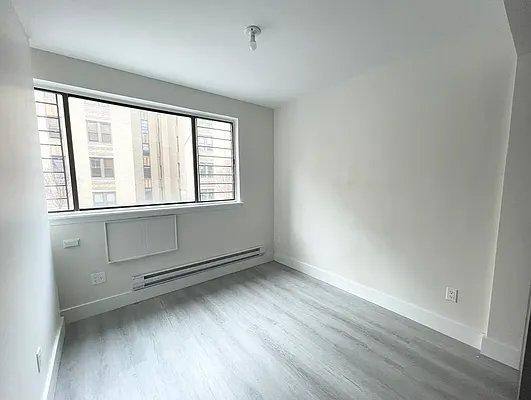 Apartment for rent at 59 Cooper St #3A, New York, NY 10034