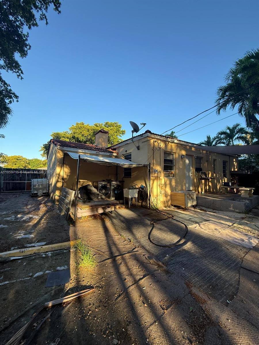 House for rent at 600 Minola Dr, Miami, FL 33166