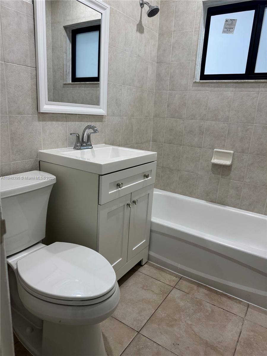House for rent at 950 E 2nd St, Hialeah, FL 33010