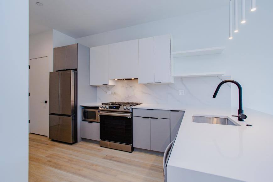 Apartment for rent at 3821 N Ashland Ave #403, Chicago, IL 60613