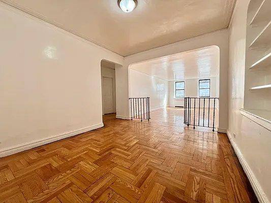 Apartment for rent at 2265 University Ave #4U, Bronx, NY 10468
