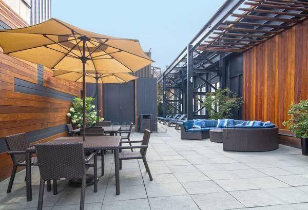 Apartment for rent at 10 Hanover Square #20P, New York, NY 10004