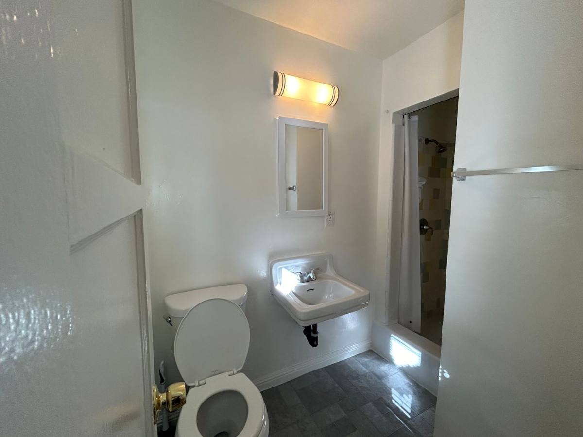 434 - 442 E Lincoln St, Carson, CA 90745 - Apartment for Rent - Image 5