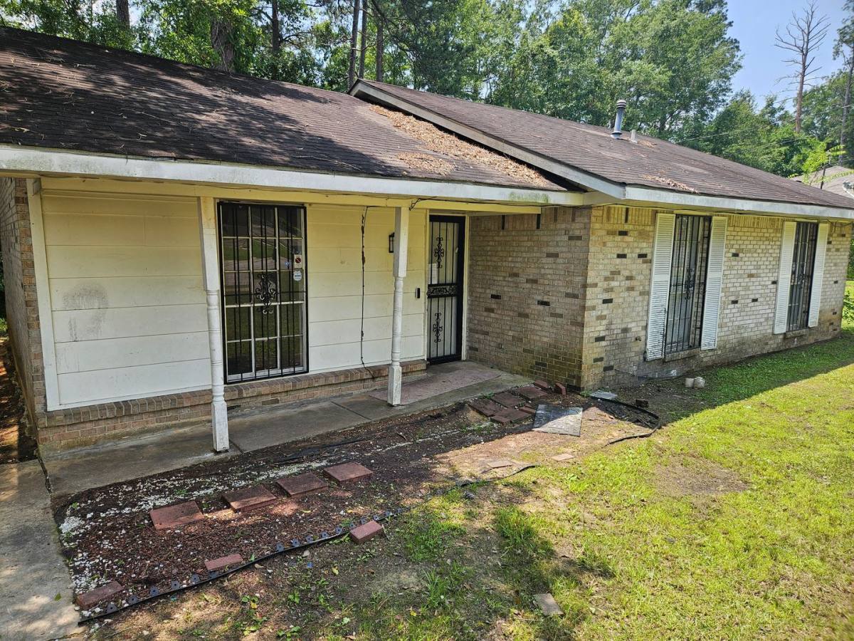 House for rent at 5101 Levenson Rd, Montgomery, AL 36108