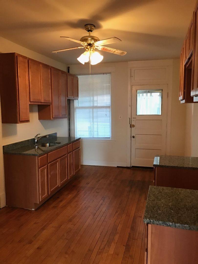 Apartment for rent at 2801 N Central Park, Chicago, IL 60618