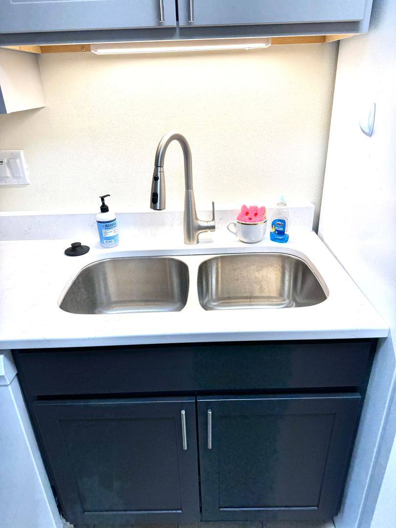 Apartment for rent at 2525 University Ave, Madison, WI 53705