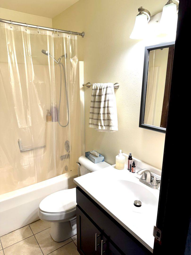 Apartment for rent at 2525 University Ave, Madison, WI 53705
