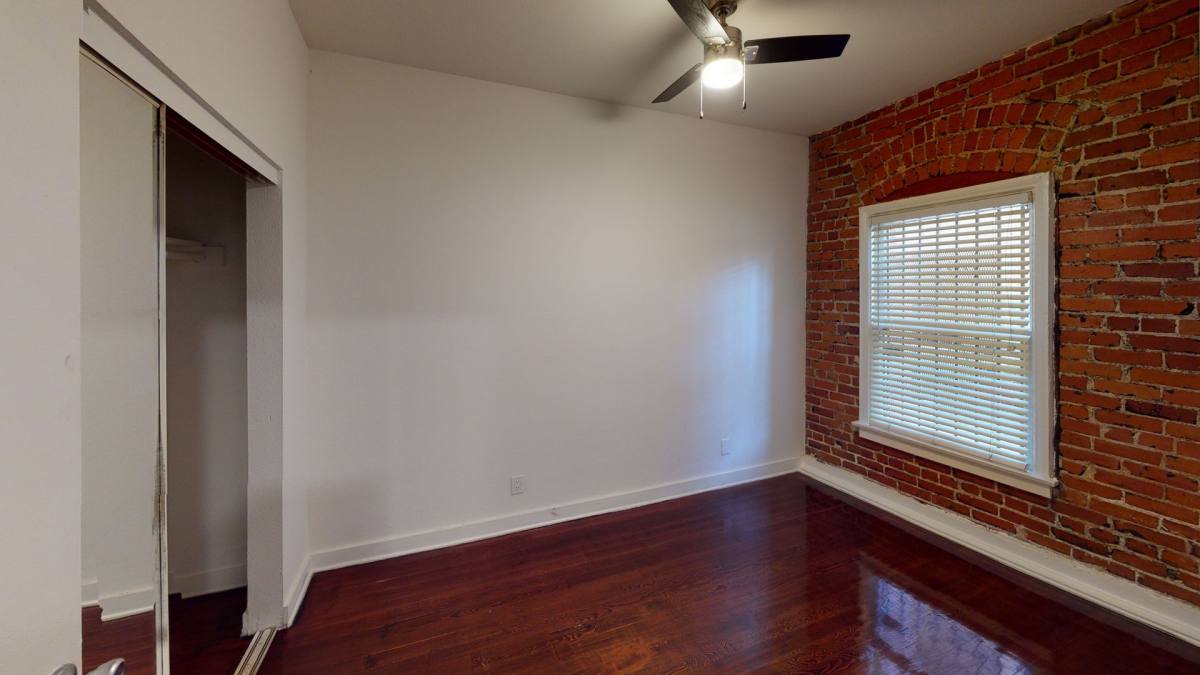 Apartment for rent at 326 S Normandie Ave, Los Angeles, CA 90020
