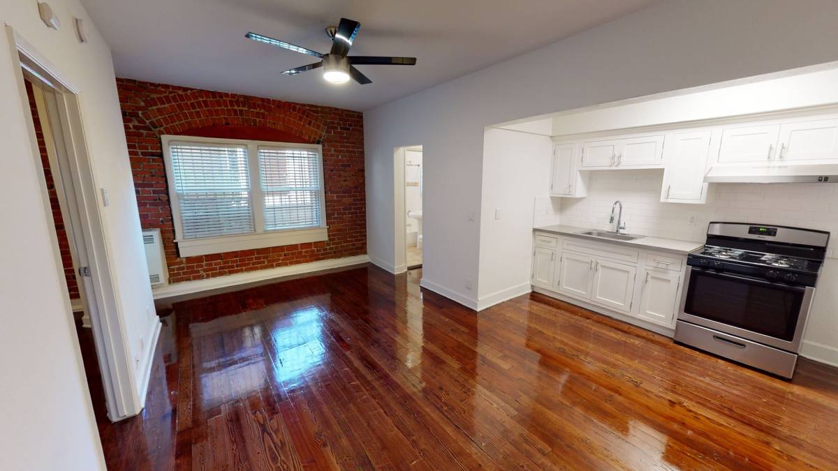 Apartment for rent at 326 S Normandie Ave, Los Angeles, CA 90020