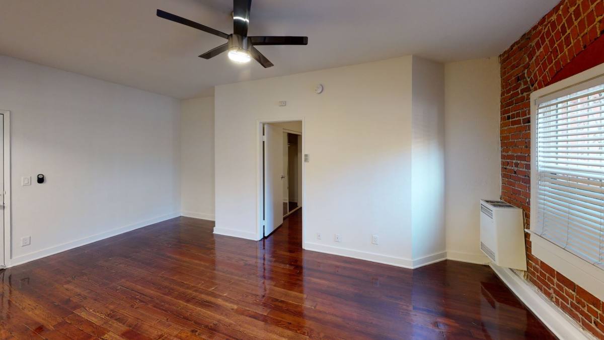 Apartment for rent at 326 S Normandie Ave, Los Angeles, CA 90020