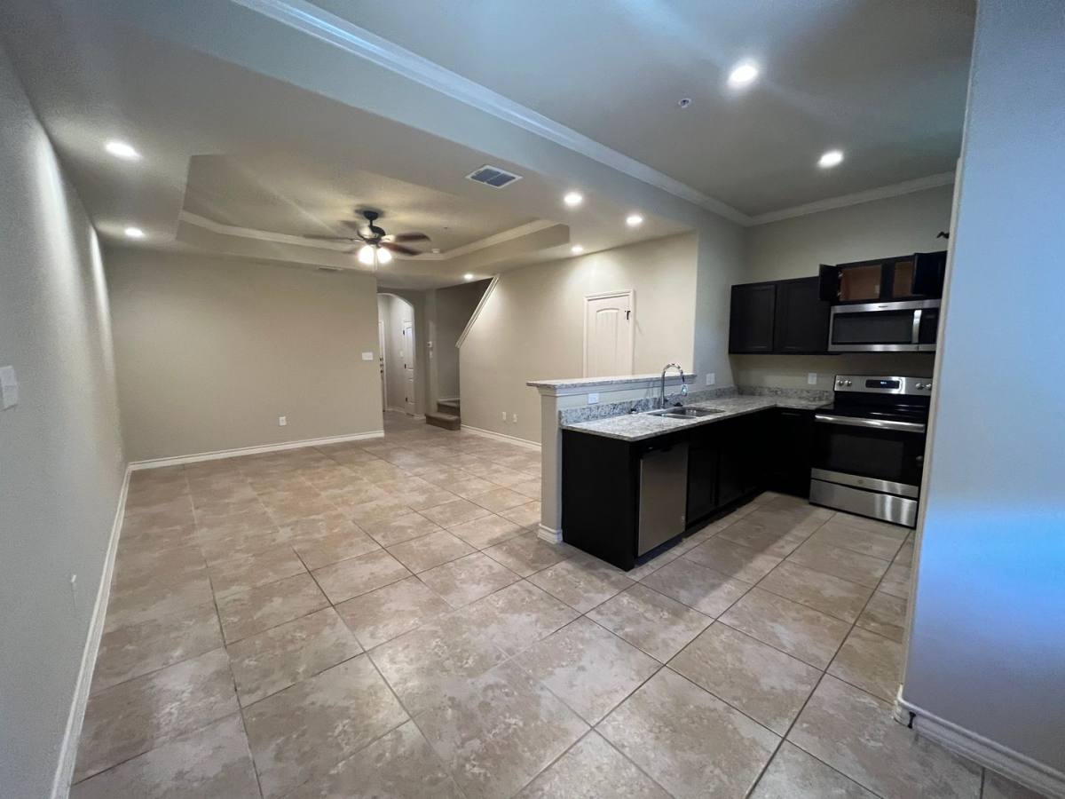 Townhouse for rent at 6522 Marcel Way, San Antonio, TX 78233