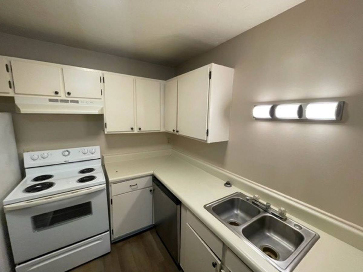Apartment for rent at 134 N Meyers Dr, Lafayette, LA 70508