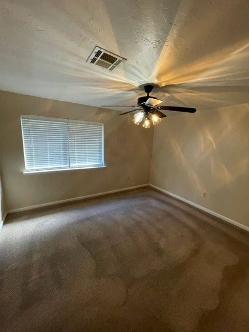 Apartment for rent at 134 N Meyers Dr, Lafayette, LA 70508