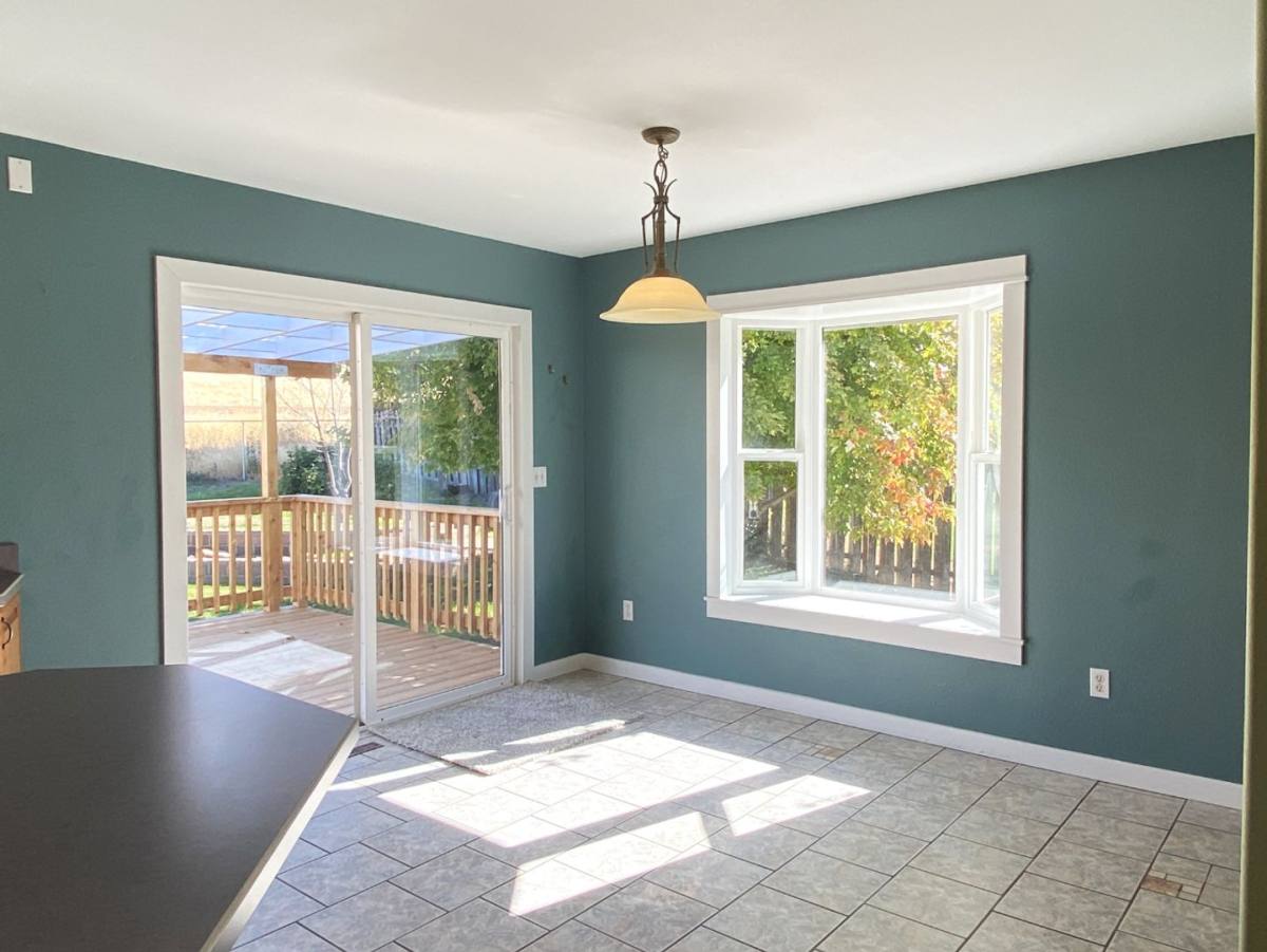 House for rent at 610 Summit Ridge Dr, The Dalles, OR 97058