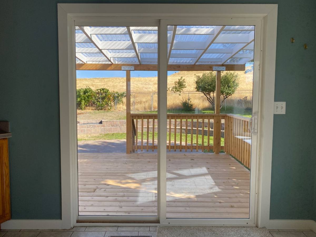 House for rent at 610 Summit Ridge Dr, The Dalles, OR 97058