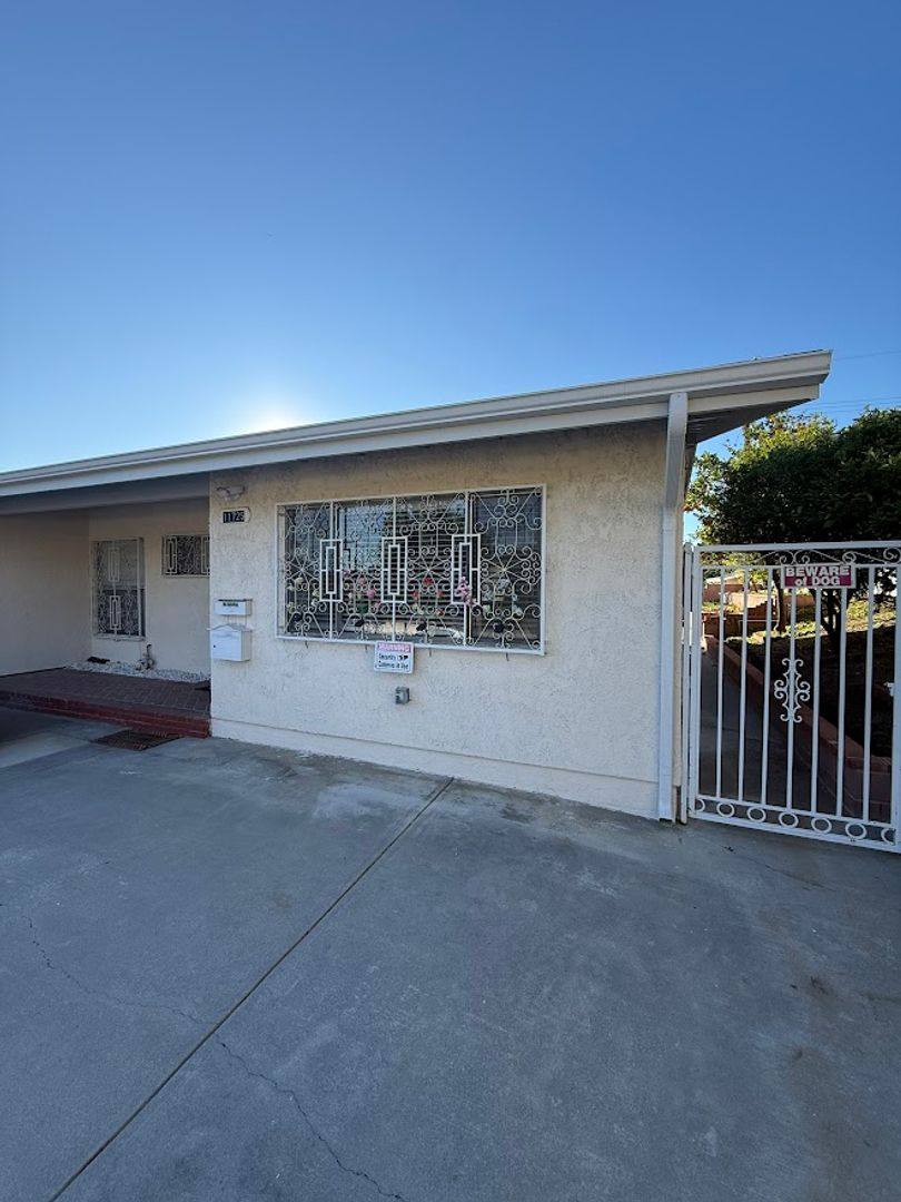 House for rent at 11725 Monogram Ave, Granada Hills, CA 91344