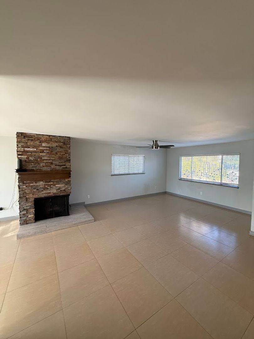 House for rent at 11725 Monogram Ave, Granada Hills, CA 91344