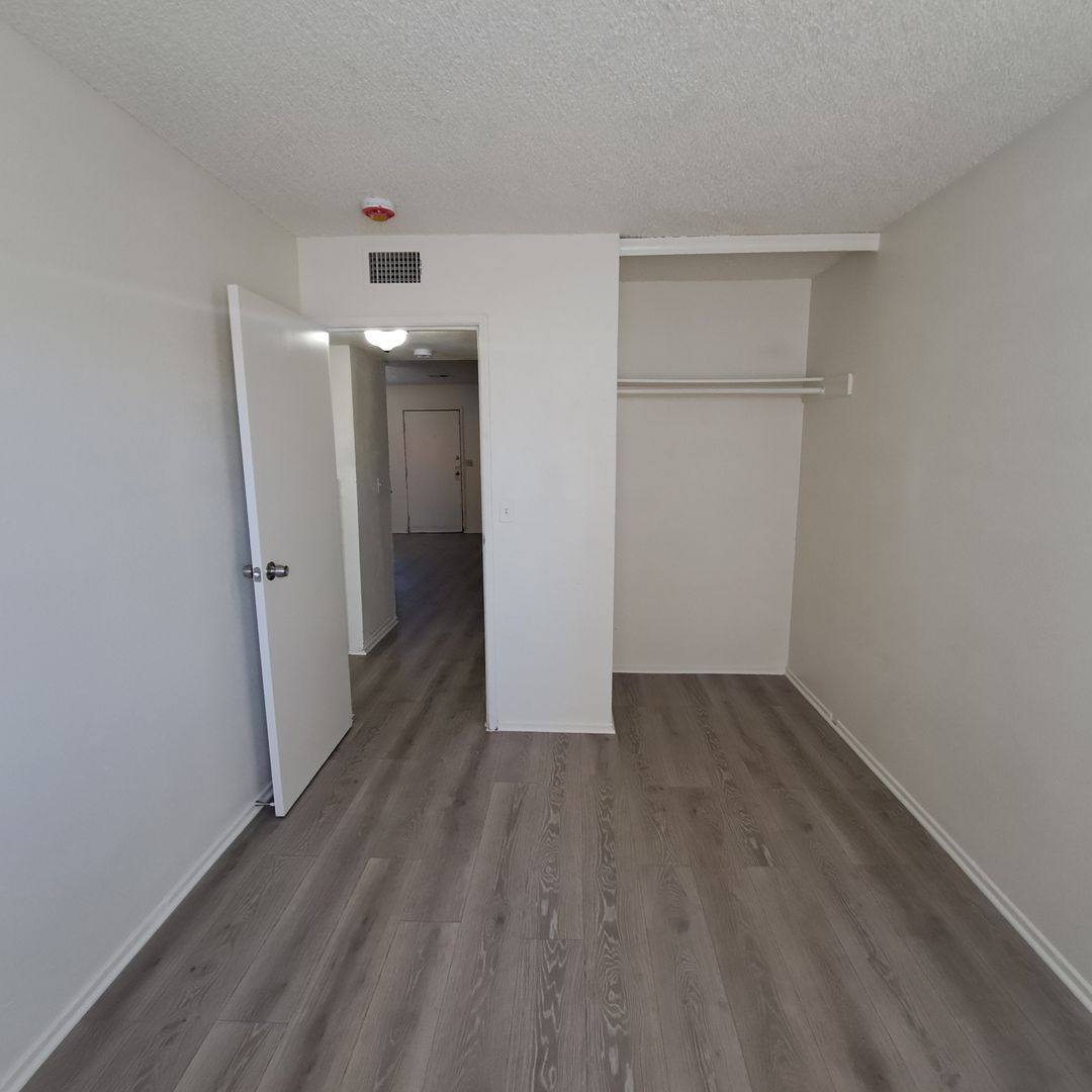 Apartment for rent at 156 Judy Lane, Henderson, NV 89015