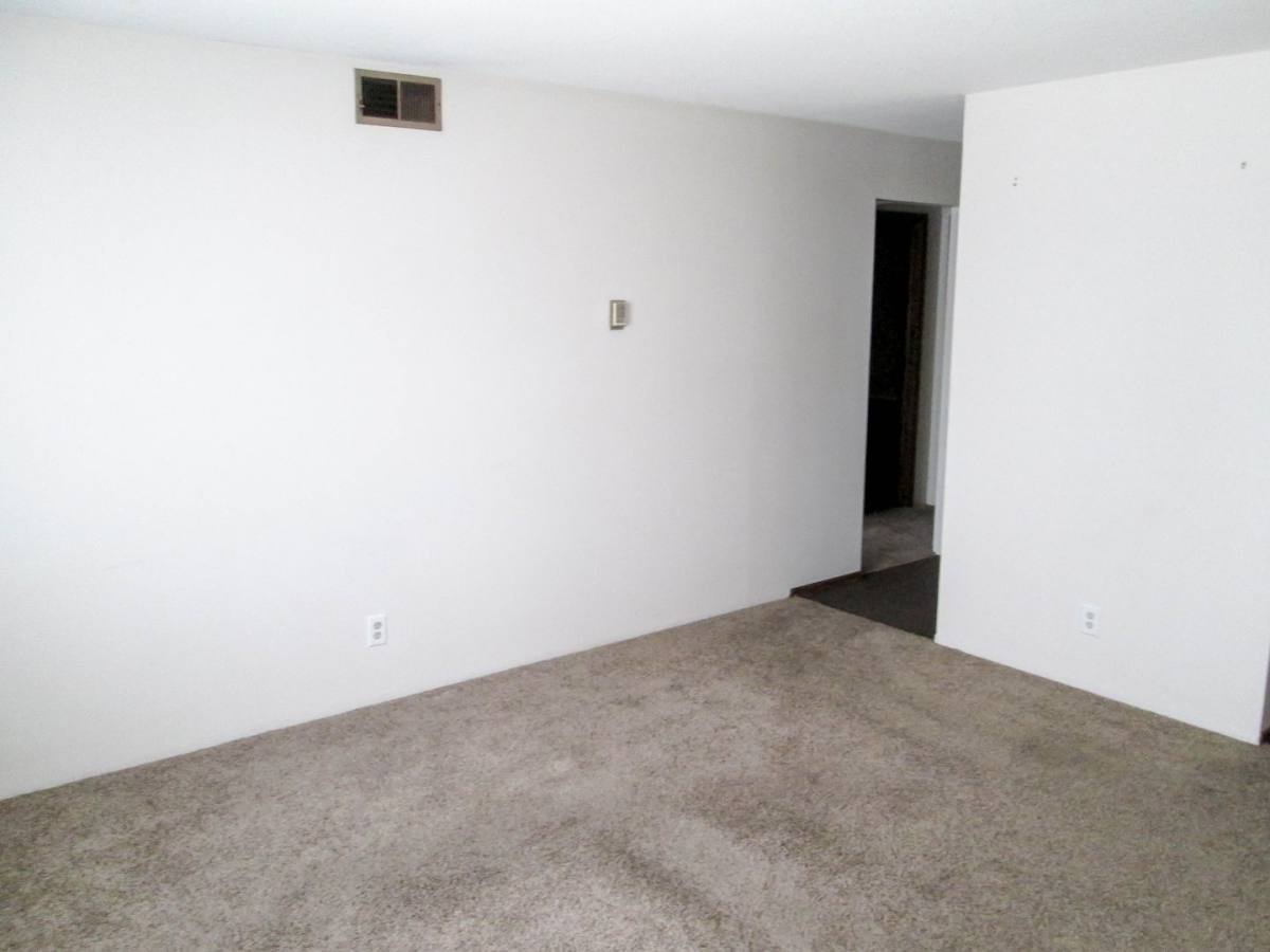 Apartment for rent at 1250 S 26th, Lincoln, NE 68502