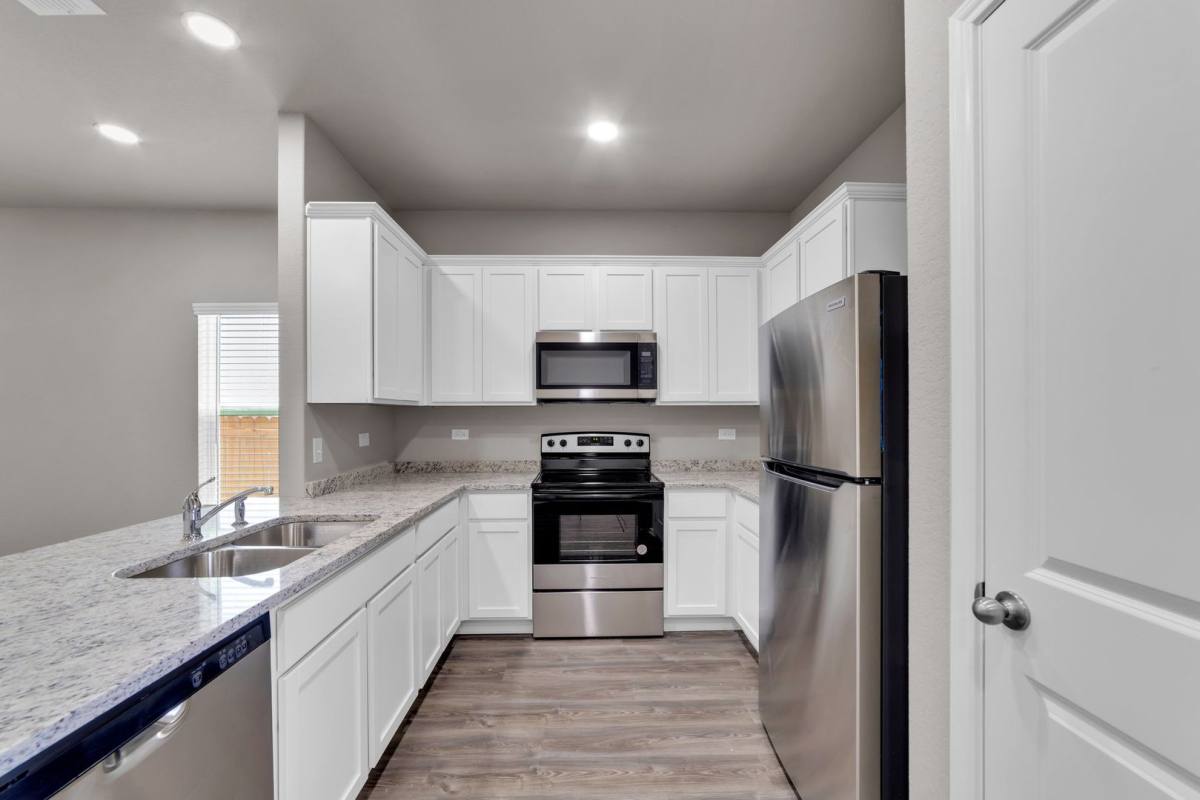 Townhouse for rent at 6734 Summer Fest Dr, San Antonio, TX 78244