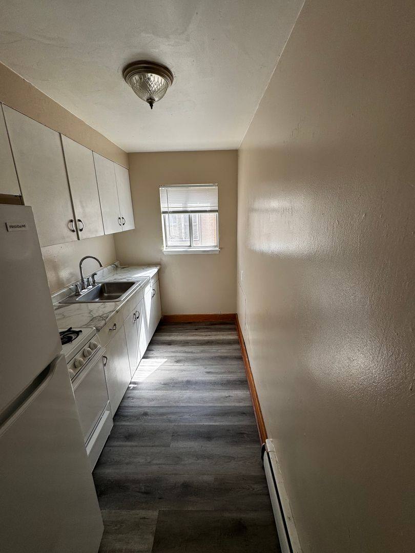 Apartment for rent at 1891 7th St E, Saint Paul, MN 55119